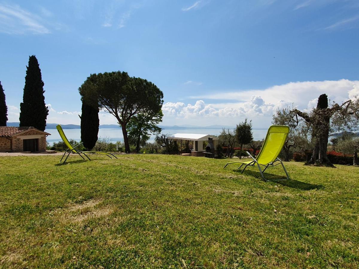 Antico Casale Tiravento Lejlighedshotel Passignano sul Trasimeno Eksteriør billede
