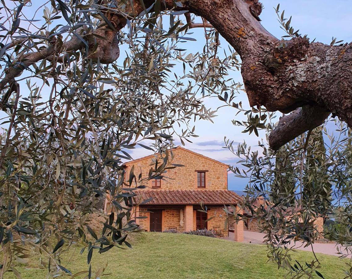 Antico Casale Tiravento Lejlighedshotel Passignano sul Trasimeno Eksteriør billede