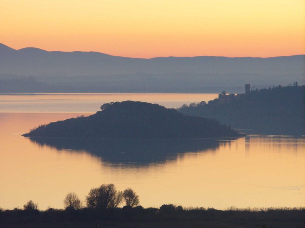Antico Casale Tiravento Lejlighedshotel Passignano sul Trasimeno Værelse billede