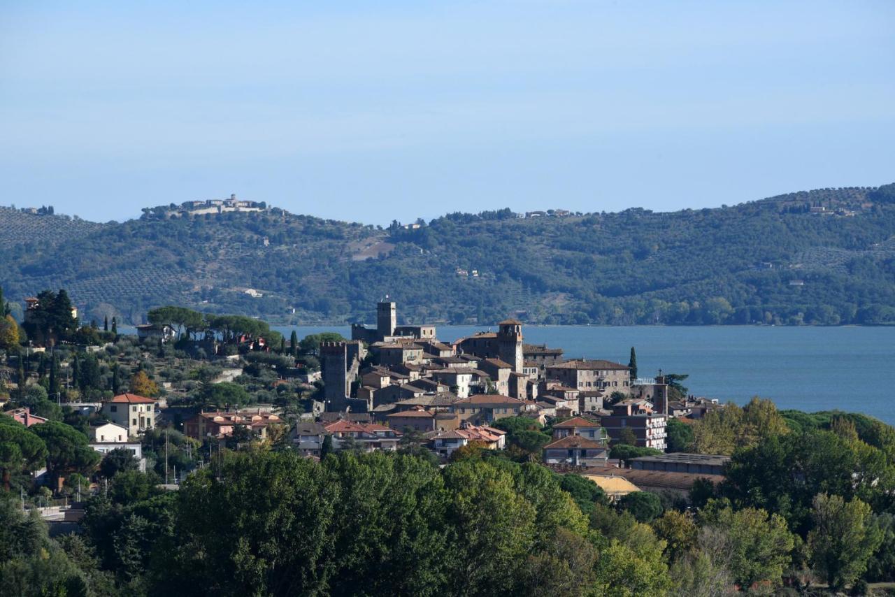 Antico Casale Tiravento Lejlighedshotel Passignano sul Trasimeno Eksteriør billede